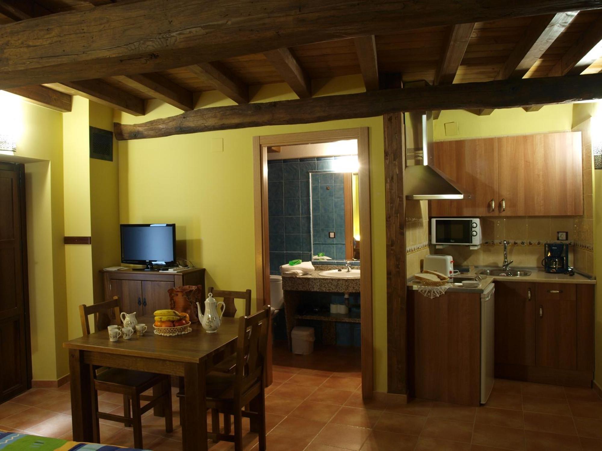 La Estrella De David, Apartamentos Rurales Hervas Luaran gambar