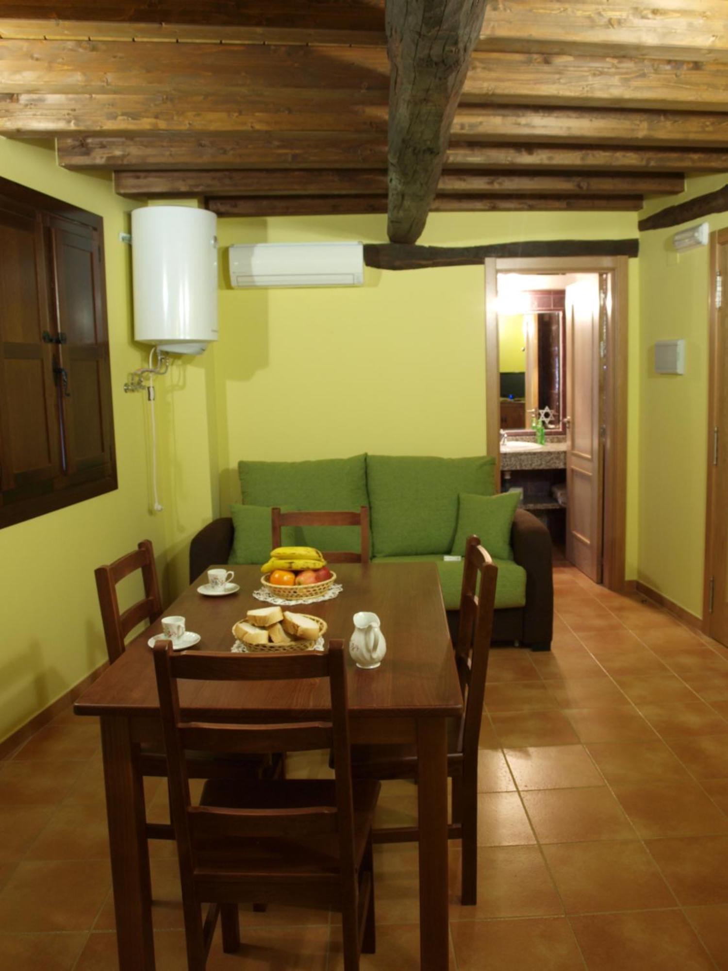 La Estrella De David, Apartamentos Rurales Hervas Bilik gambar