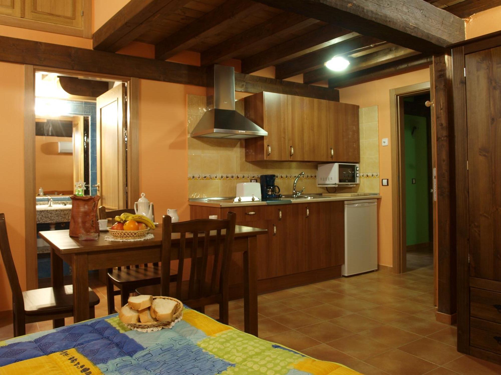 La Estrella De David, Apartamentos Rurales Hervas Bilik gambar